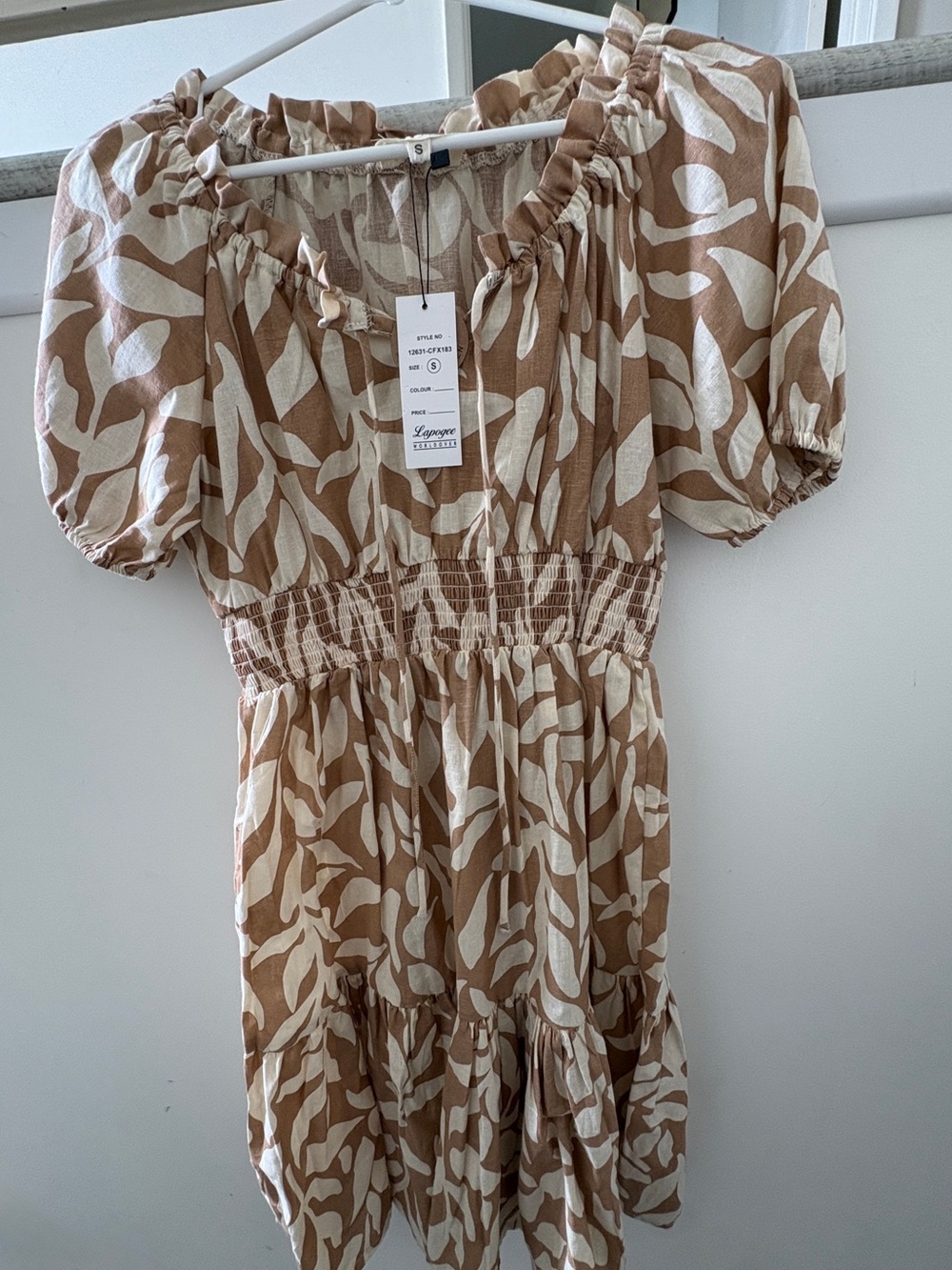 Smocked Puff-Sleeve Dress in Cream & Tan